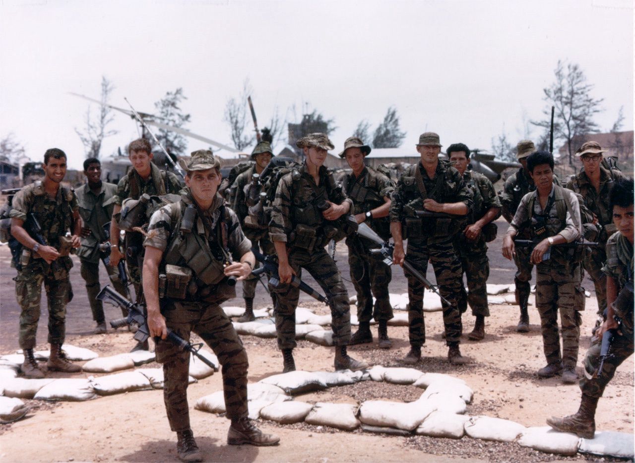 Lipiec 1968. Dwa zespoły LRP (Patroli Dalekiego Zasięgu) z Pierwszej Dywizji Kawalerii, Quang Tri, Wietnam.
