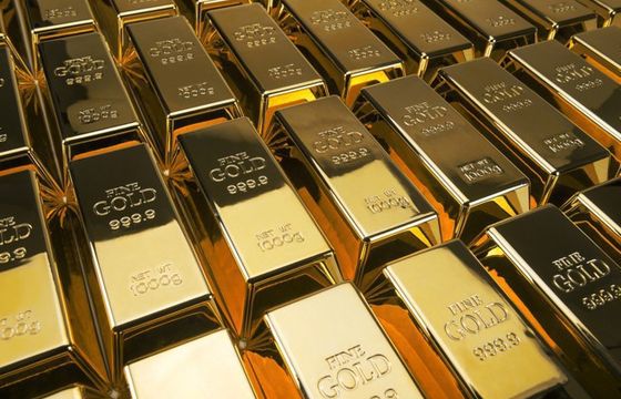 Funt brytyjski przez długi czas będzie pod presją spadków. Do łask inwestorów wraca złoto, inwestycje denominowane w dolarze i fundusze pieniężne
