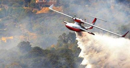 Bezzałogowa łódź latająca Ariel 22. Dron ugasi pożar i wykryje okręty podwodne