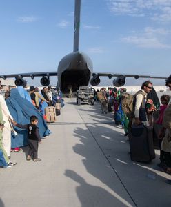 Chaos w Kabulu. Zamach w pobliżu lotniska, wiele ofiar