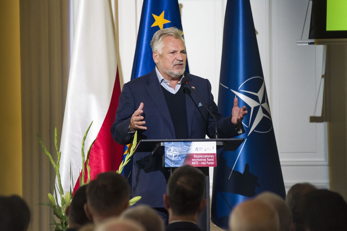 Aleksander Kwaśniewski uważa, że Andrzej Duda powinien zawetować ustawę