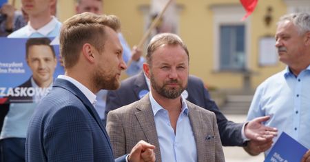 Polski europoseł jak Ronaldo czy Messi. Zaskakujące doniesienia mediów