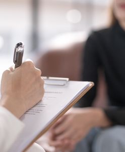 Brała 100 zł za "lewe" L4. Zarobiła tak niemałe pieniądze