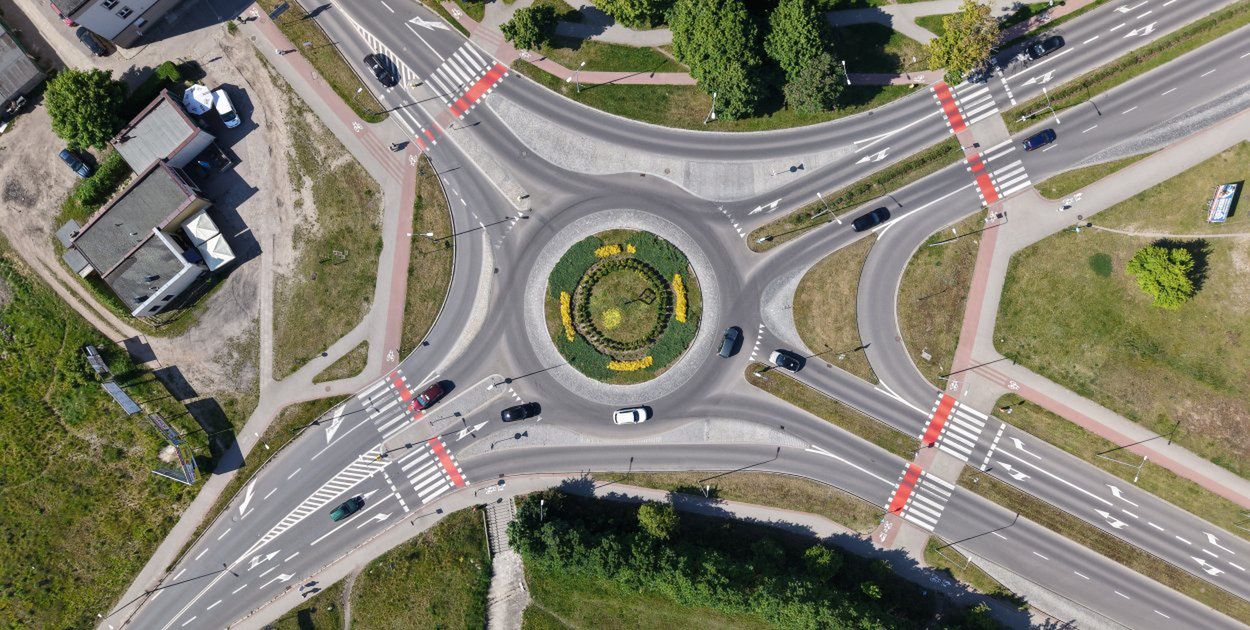 Pow. szczecinecki: Będzie więcej remontów dróg powiatowych. Są na to dodatkowe pieniądze