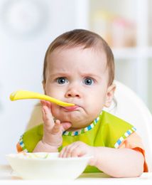 Żywność dla dzieci. Europosłowie chcą mniej cukru