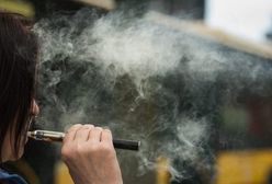 Nie masz 18 lat? E-papierosa nie kupisz. Zmiany w prawie