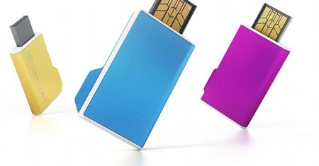 Folderix - PenDrive z postmodernistycznymi aspiracjami
