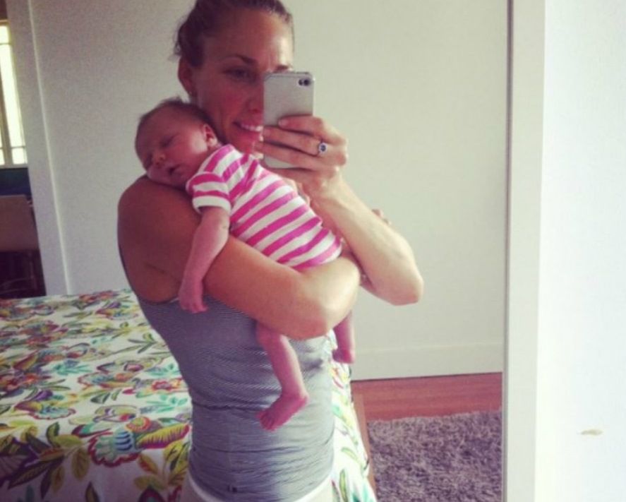 Kobieta w pierwszych miesiącach życia karmiła piersią