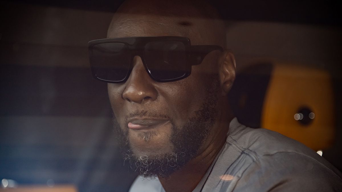 PHILADELPHIA, PENNSYLVANIA - JULY 09: Lamar Odom arrives to his Celebrity Boxing contract signing to defend his title in an upcoming match at Live! Casino & Hotel Philadelphia on July 09, 2021 in Philadelphia, Pennsylvania. (Photo by Gilbert Carrasquillo/Getty Images)