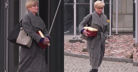Zamyślona Zamachowska wychodzi z TVP