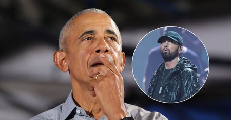 Barack Obama rapował hit Eminema na wiecu wyborczym Kamali Harris. Jego występ stał się viralem