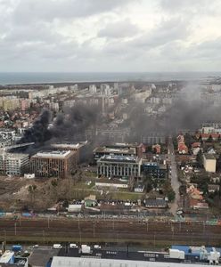 Kłęby dymu nad Gdańskiem. Służby zareagowały natychmiast