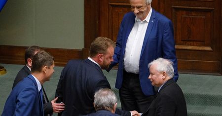 Jarosław Kaczyński w Sejmie: chamska hołota. Lewica składa wniosek do komisji etyki
