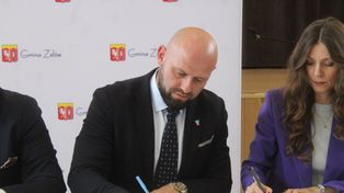 Zelów: Podpisano umowy na tzw. małe granty
