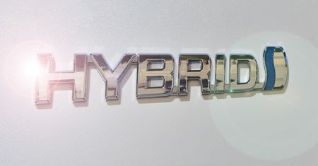 Celem Toyoty i Lexusa jest 50-procentowy udział hybryd w sprzedaży