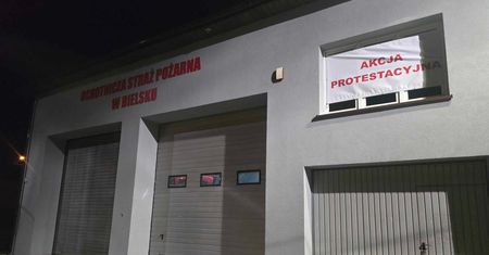 Akcja Protestacyjna w Ochotniczej Straży Pożarnej w Bielsku. Gmina oszczędza na bezpieczeństwie?!