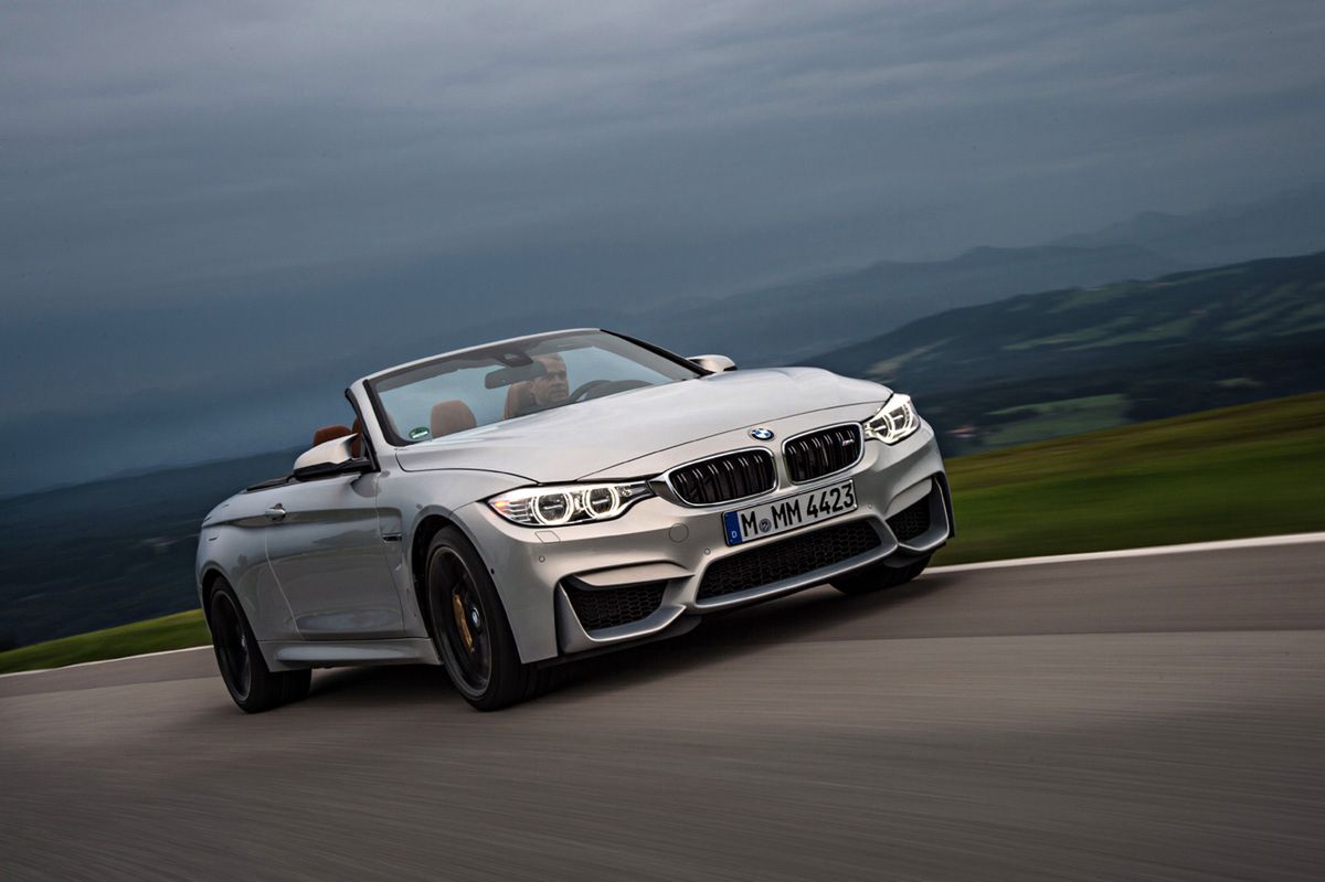 Ogromna galeria zdjęć z kabrioletem BMW M4 94