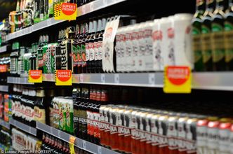 Sejm za możliwością ograniczeń w handlu alkoholem. Trudniej będzie też zareklamować piwo?