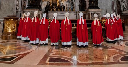 Abp Gądecki uważa, że kościół nie sprzyja żadnej partii. O. Gużyński: wystarczy spojrzeć na ojca Tadeusza Rydzyka