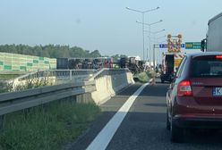 Wypadek i zablokowana A4 w Gliwicach. Przewrócony tir na jezdni
