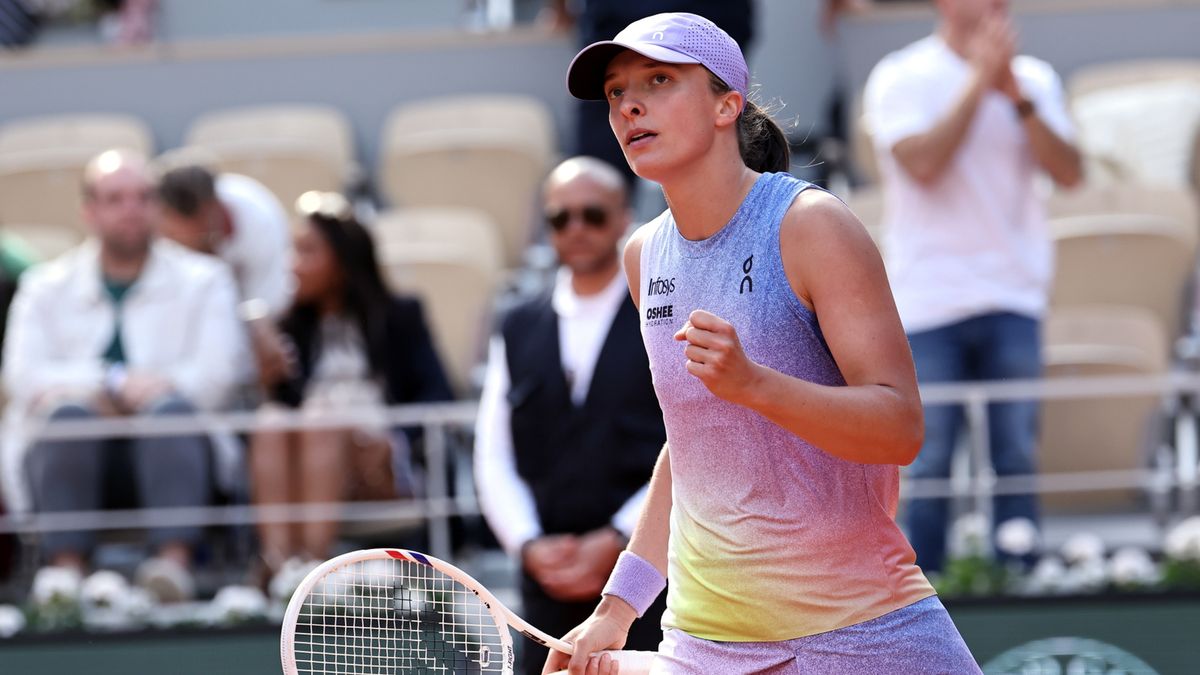 PAP/EPA / CHRISTOPHE PETIT TESSON / Na zdjęciu: Iga Świątek