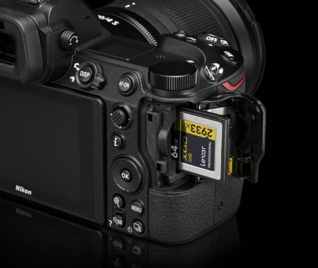 Nikon Z sloty XQD