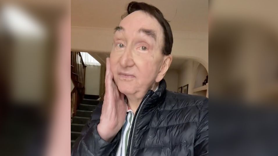 Robert Eddison jest w świetnej formie