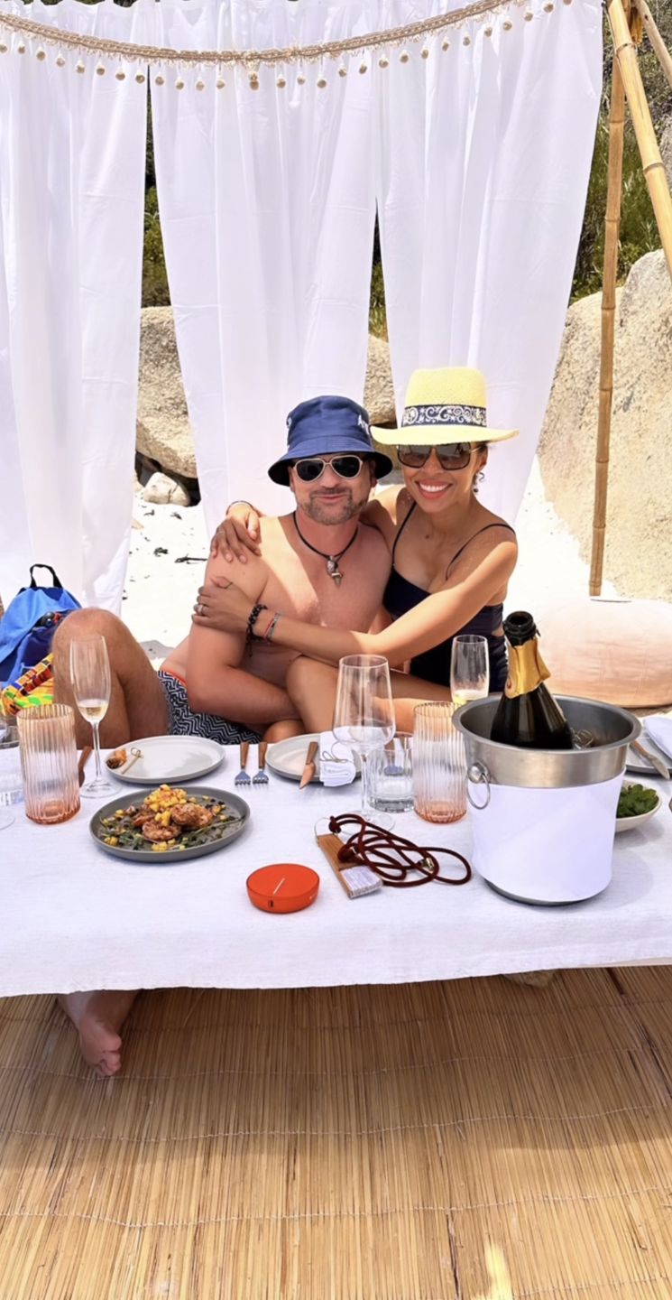 Rajskie wakacje Omeny Mensah i Rafała Brzoski