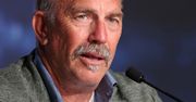 Costner jest wściekły. Szuka skarbów, by odbić się od dna