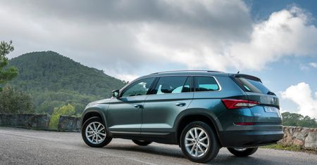 Škoda Kodiaq 2.0 TSI DSG 4x4 (2016) - zdjęcia, wnętrze, bagażnik