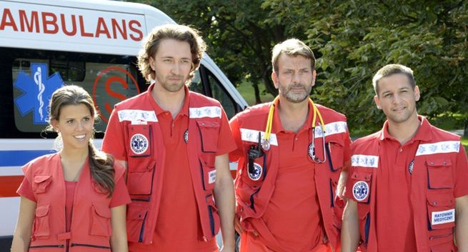 2,1 mln osób ogląda serial „Na sygnale”. Dwójka liderem rynku