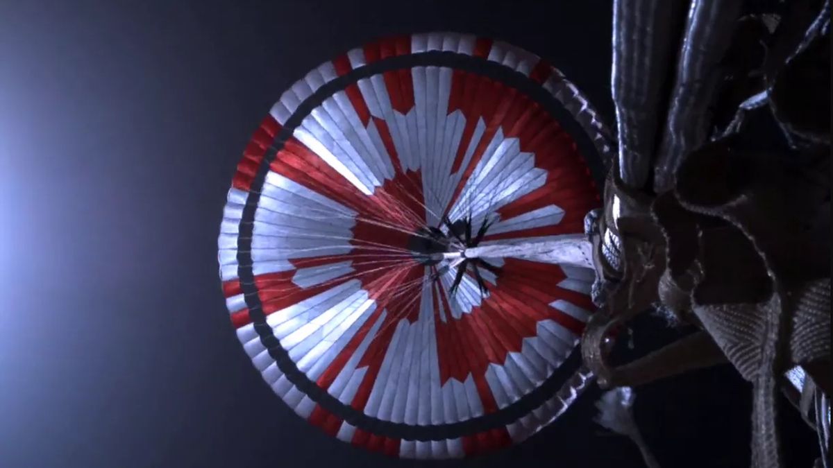 Tajemniczy spadochron