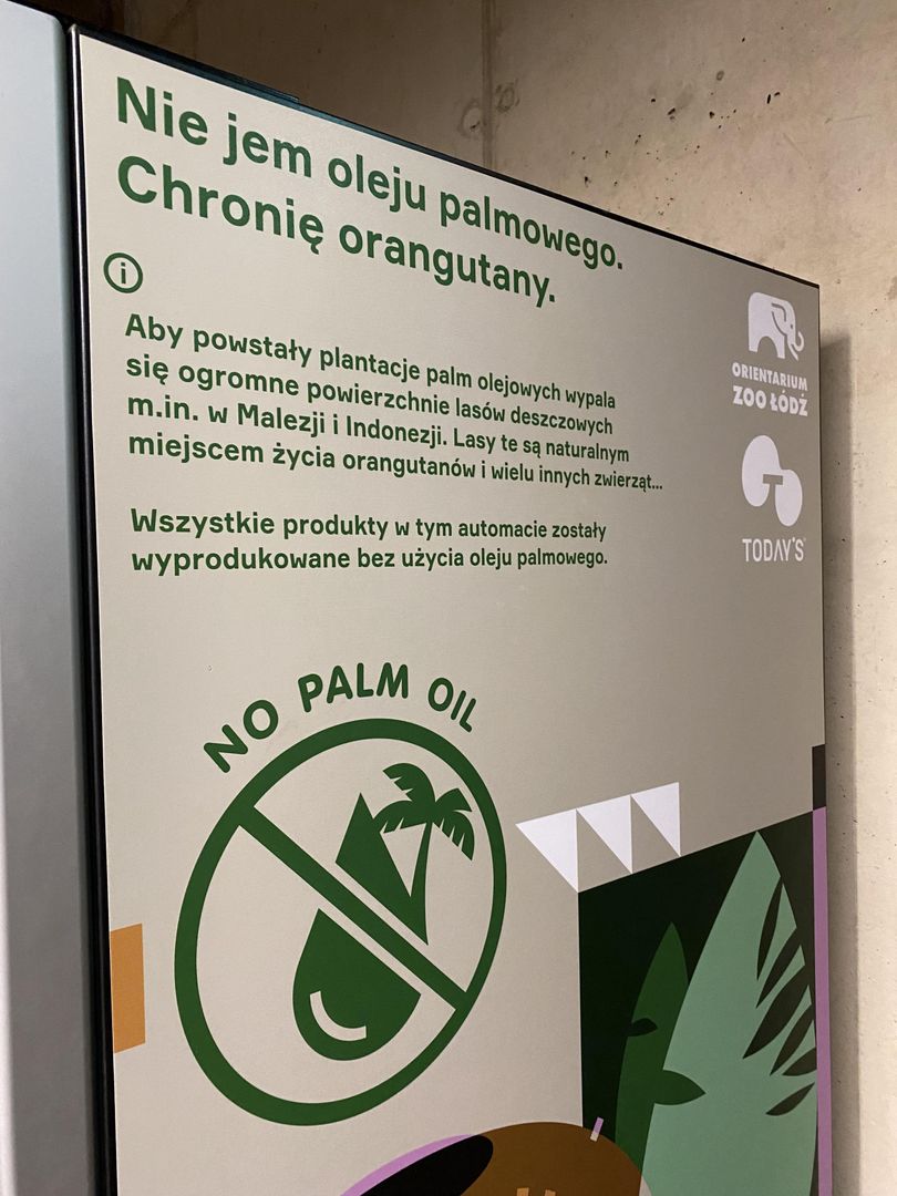 Na terenie Orientarium znajduje się automat z produktami wyprodukowanymi bez użycia oleju palmowego