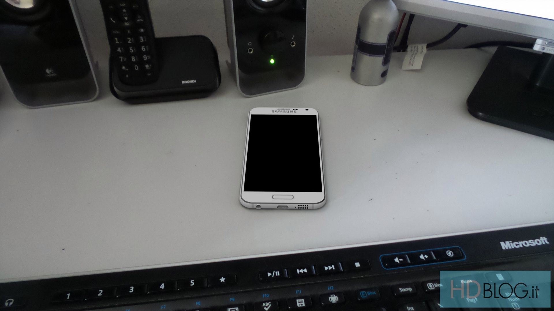 Wycieka fragment obudowy Galaxy S6. Faktycznie wygląda znajomo 18