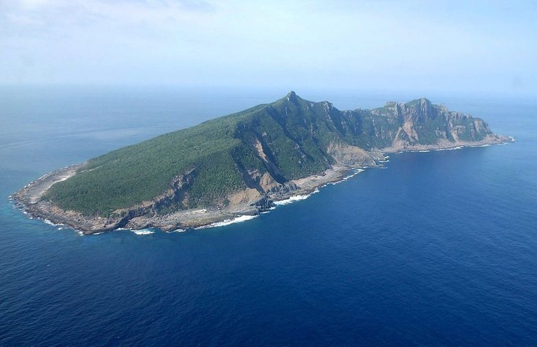 Sporny archipelag znajduje się pod administracją Japonii, ale w jego rejon Pekin wysyła regularnie okręty i samoloty