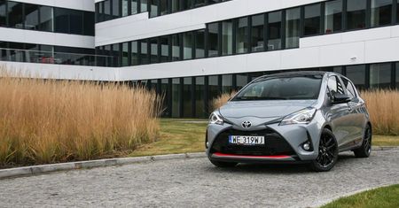 Polscy klienci indywidualni polubili toyoty. Yaris i Corolla sprzedają się lepiej niż Dacia Duster