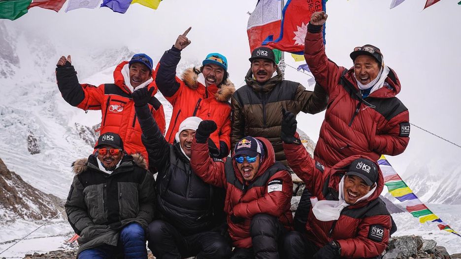 K2 zdobyte przez Nepalczyków 