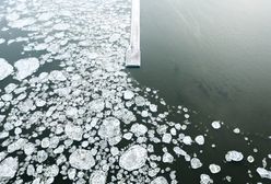 Bałtyk zimą. Niezwykłe zdjęcia znad polskiego morza zachwycają