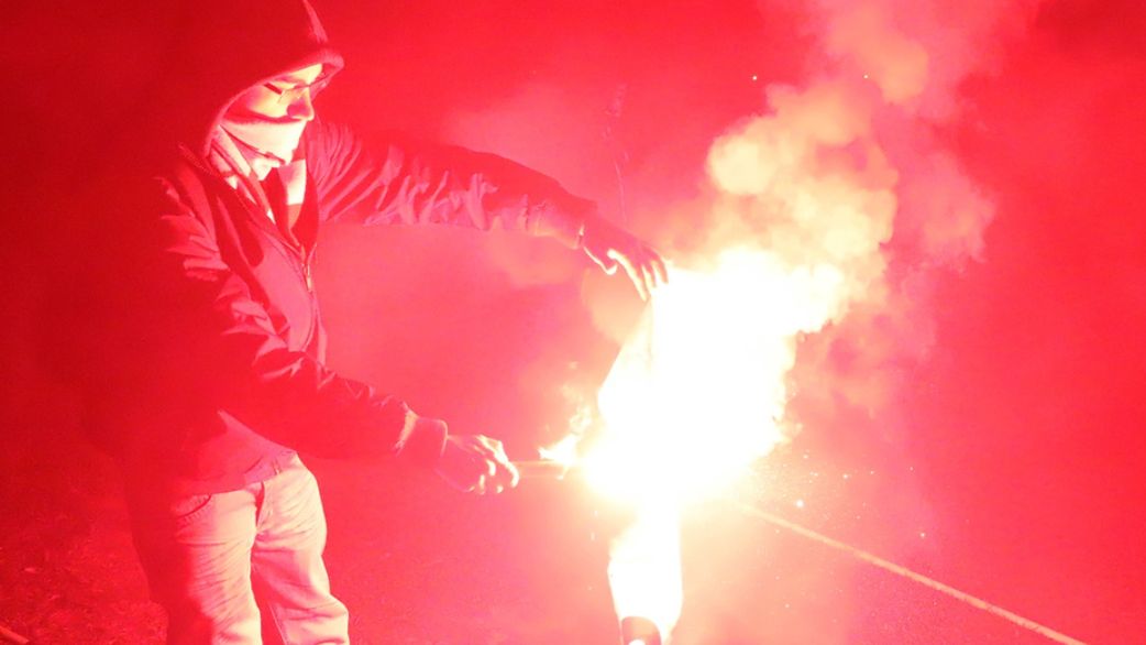 WP SportoweFakty / Tomasz Kudala / Kibic z racą