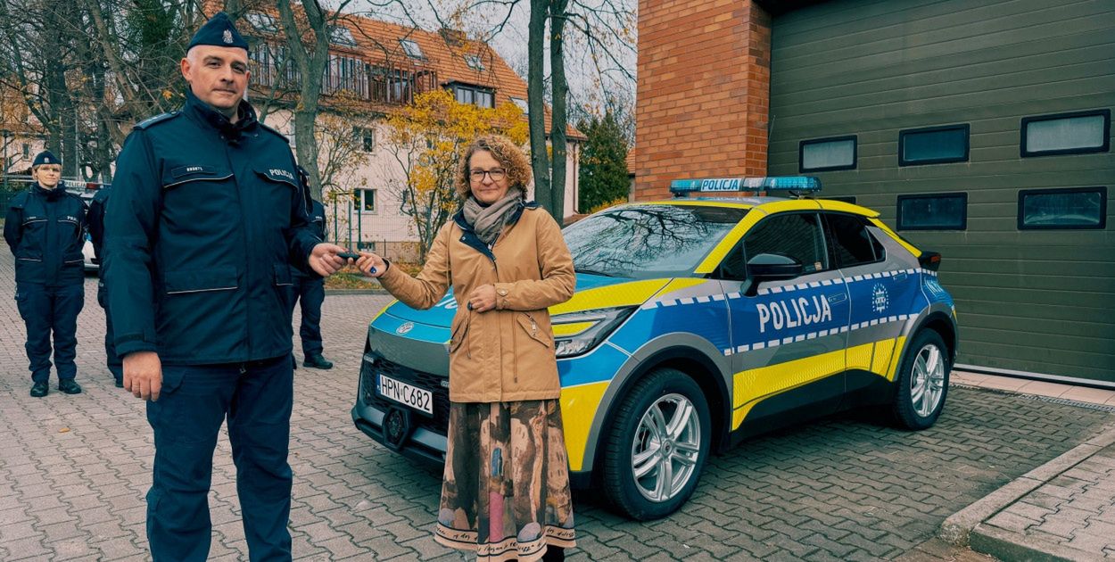 Sopot: Władze miasta dofinansowały zakup radiowozu