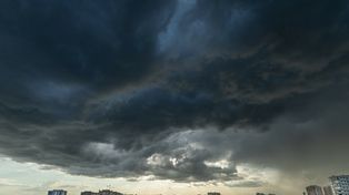Chmury mogą silniej chłodzić Ziemię. Nowy wątek w badaniach klimatu
