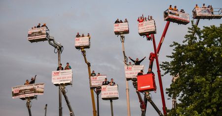 Dla tych kibiców ograniczenia nie istnieją. W Lublinie aż roiło się od podnośników