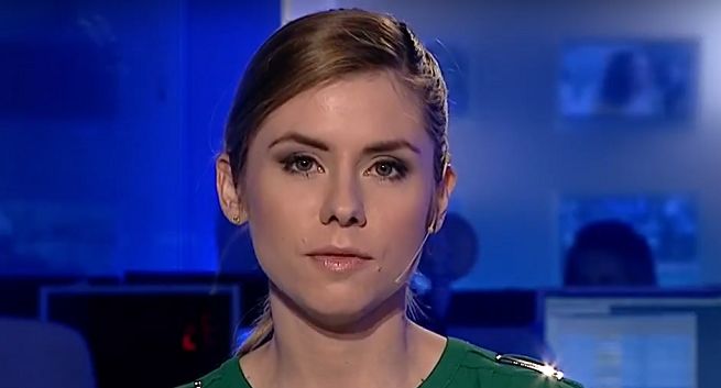 Natalia Nowak prowadzącą serwisy informacyjne w TVP Info