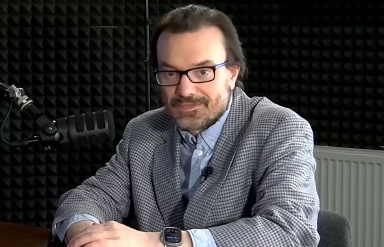 Jan Piński z mocnymi zarzutami wobec Roberta Mazurka. Dziennikarze kpią z jego ustaleń