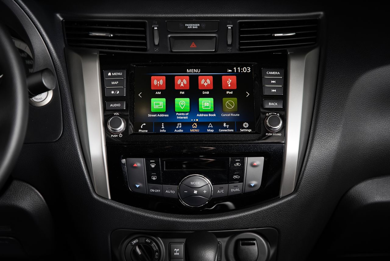 Nissan Navara dostał nowy system multimedialny z większym ekranem