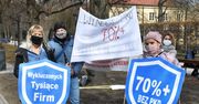 Protest przedsiębiorców. Rząd pozbawił ich szansy na zarobek. Pomoc? Żadna lub mizerna