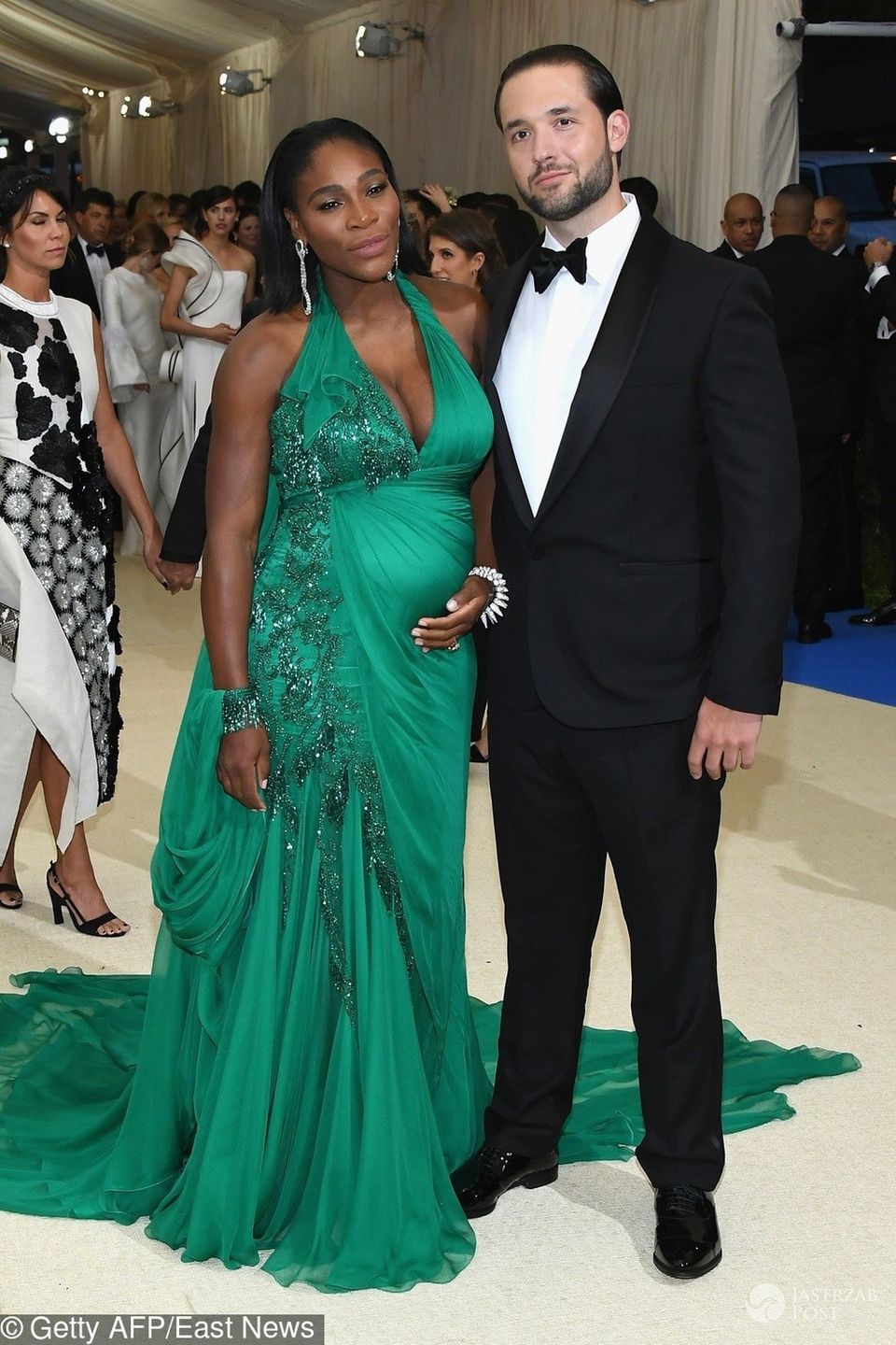 Serena Williams i Alexis Ohanian - MET Gala 2017, kreacja: Versace