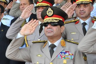 Egipt: szef armii wzywa do masowych protestów