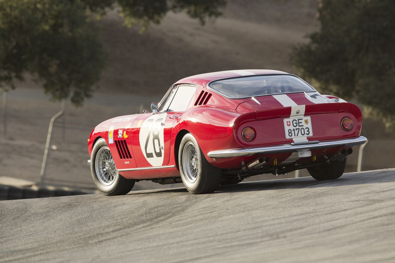 Ferrari 275 GTB Competizione sprzedane za 9,4 mln dolarów