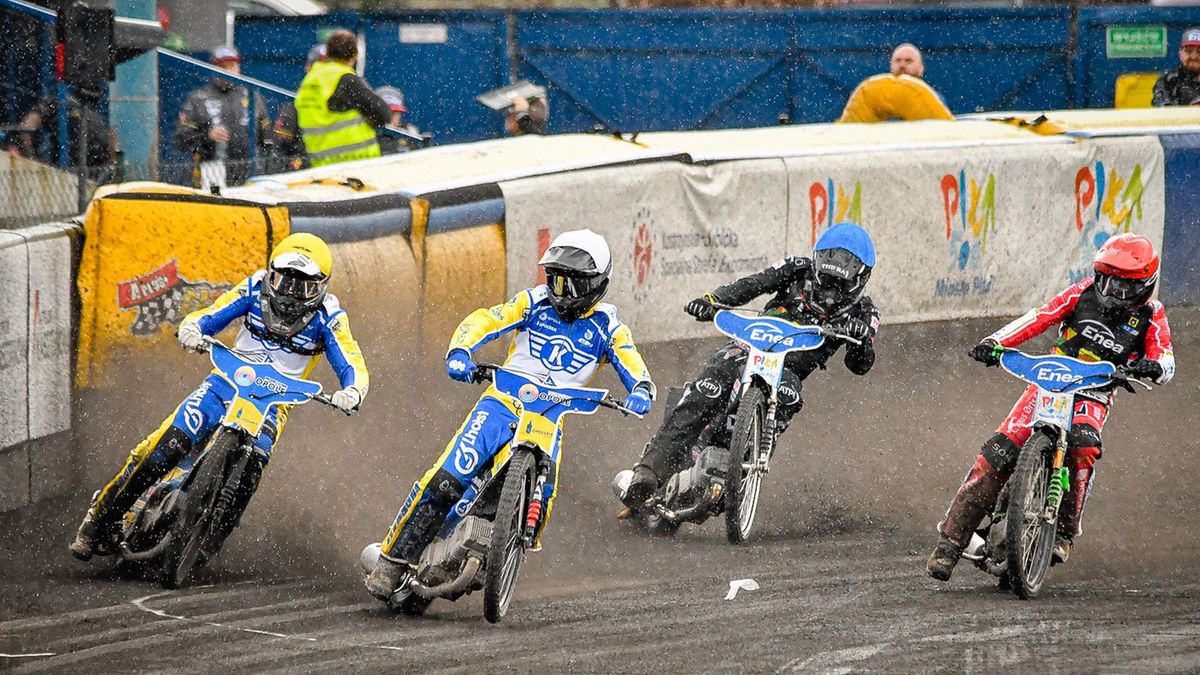 WP SportoweFakty / Jakub Barański / Mecz Enea Polonia Piła - OK Bedmet Kolejarz Opole